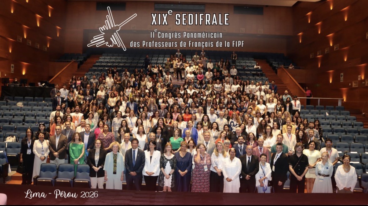 Photo de groupe de l'inauguration à Lima